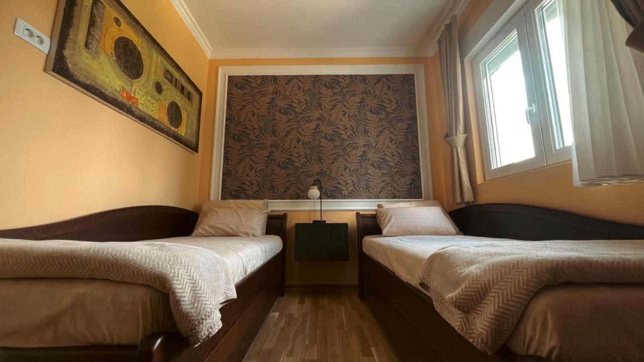24&26 Apartment