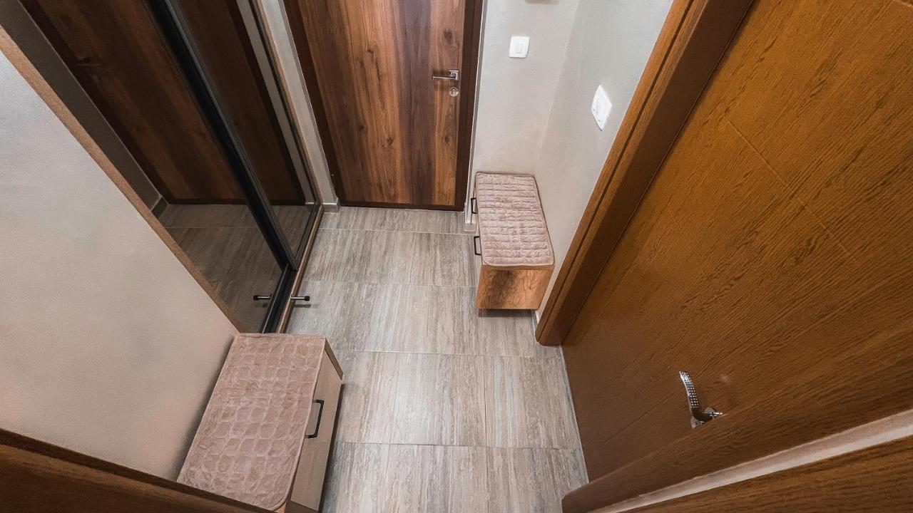 Apartment 24&26